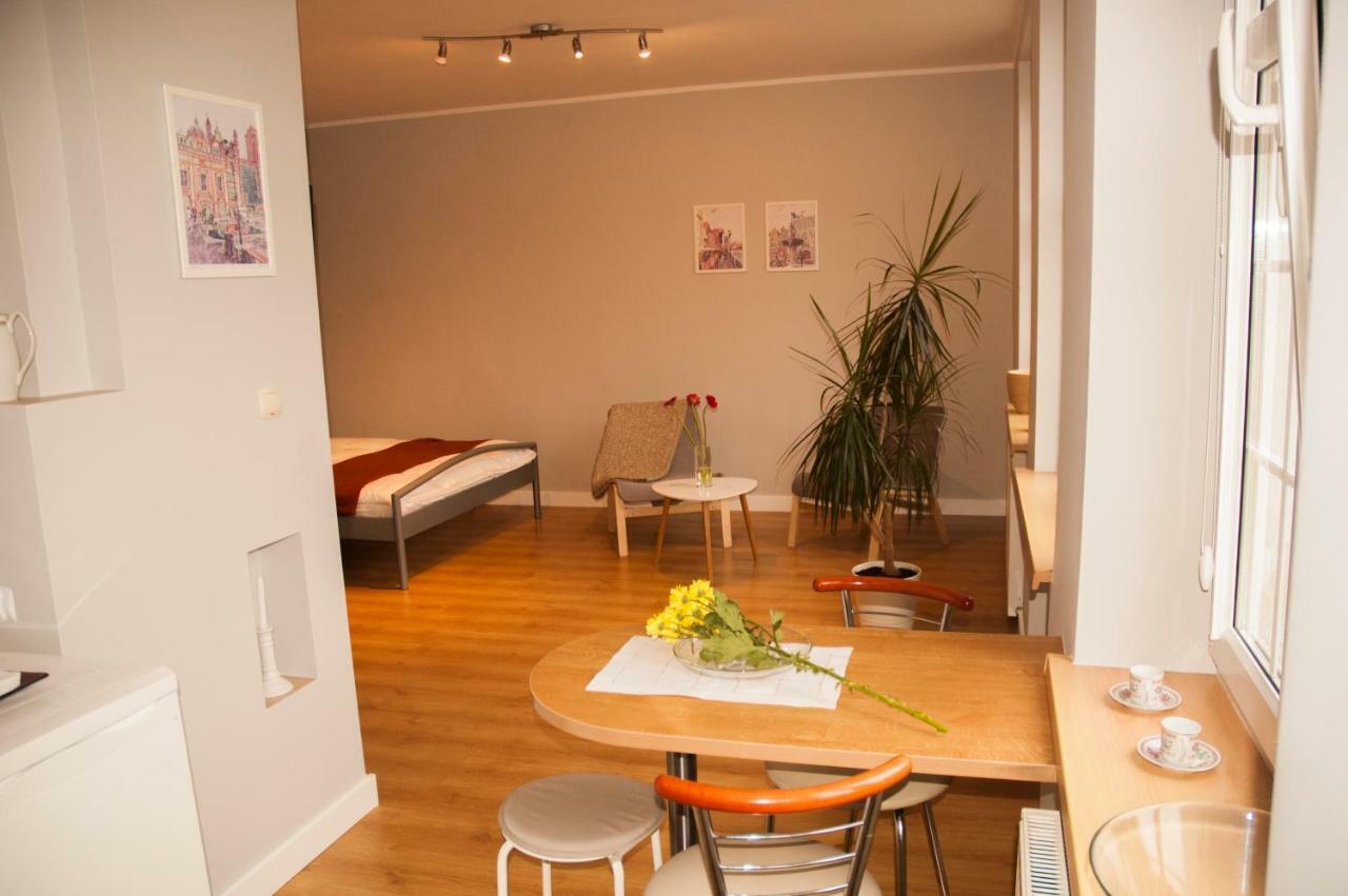 Apartament - Old Town Studio กดัญสก์ ภายนอก รูปภาพ